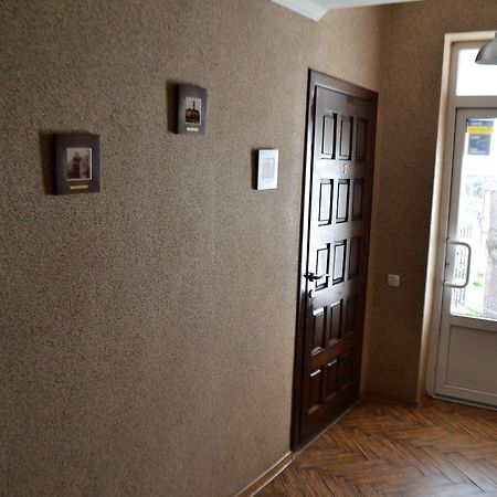 Kalina Motel Tjernivtsi Eksteriør billede