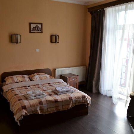 Kalina Motel Tjernivtsi Eksteriør billede