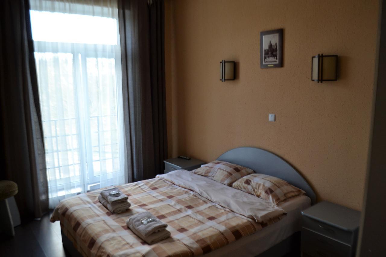 Kalina Motel Tjernivtsi Eksteriør billede