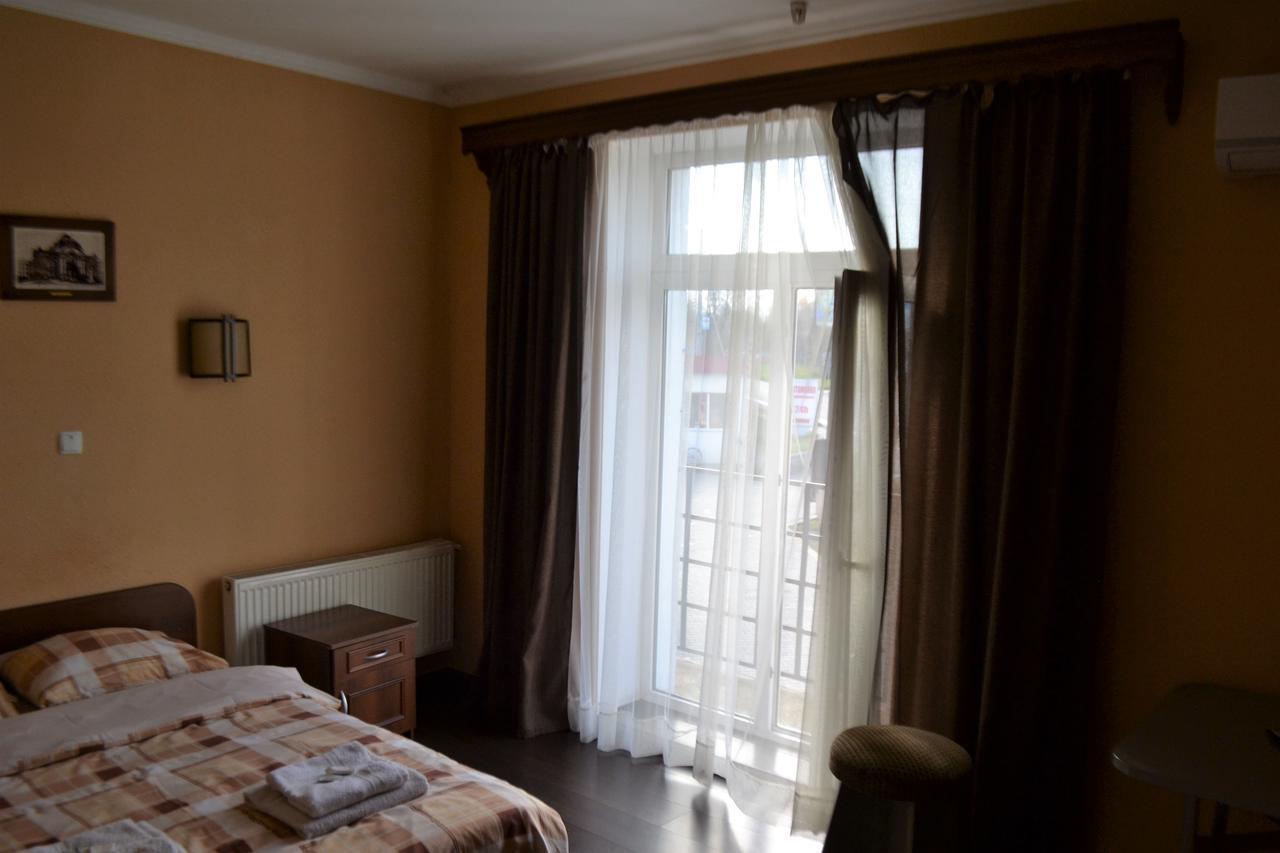 Kalina Motel Tjernivtsi Eksteriør billede