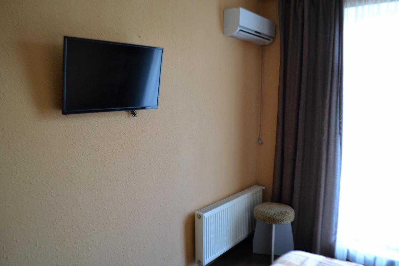 Kalina Motel Tjernivtsi Eksteriør billede